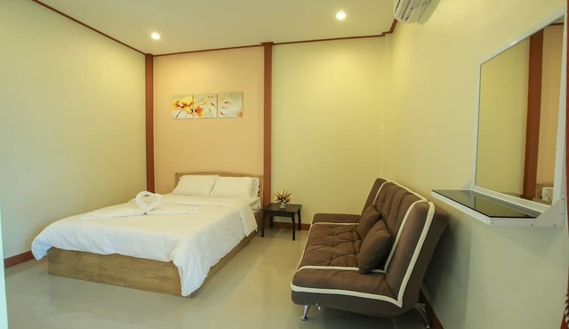 Khao Hin Tang Resort in Klaeng