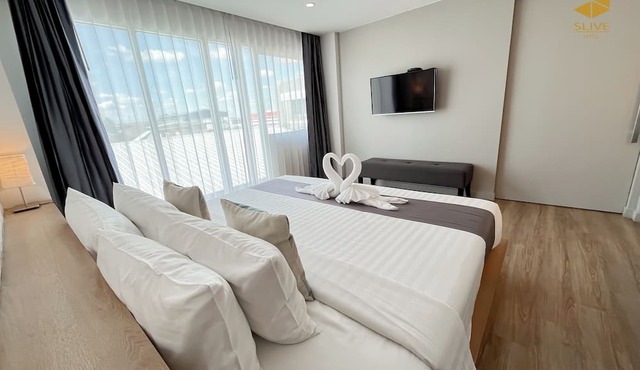 Slive hotel in Surin