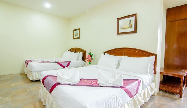 Goldenland Resort in Chok Chai