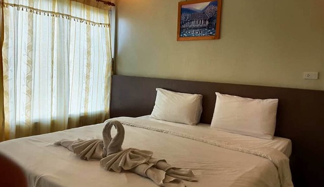 Hadthong Resort in Pak Phayun