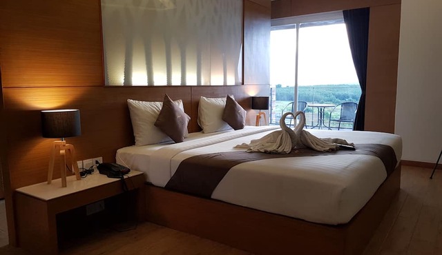 The Vista Hotel in Sadao
