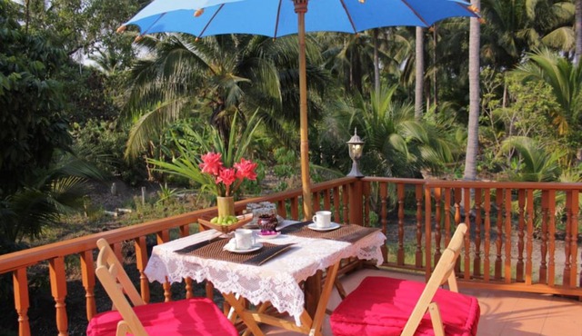 Baan Suan Nuchliang Homestay in Damnoen Saduak