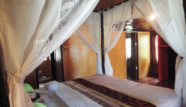 Yoga Art Home in Mae Ai