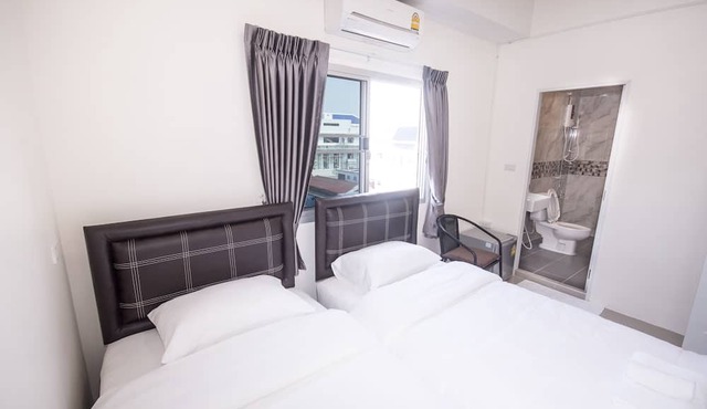 Nina Guesthouse in Bangkok