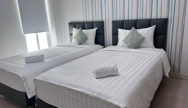 Malizon Hotel & Residences in Nonthaburi