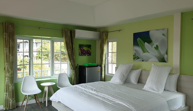 Bunny Hill Resort in Sattahip