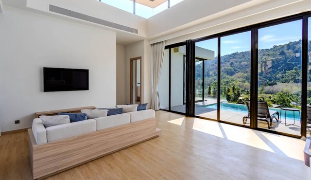 Aileen Saku Elegant 4BR Villa P3v27/28 in Sa Khu
