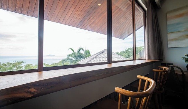 Bell Seaside Luxury Villa in Rawai