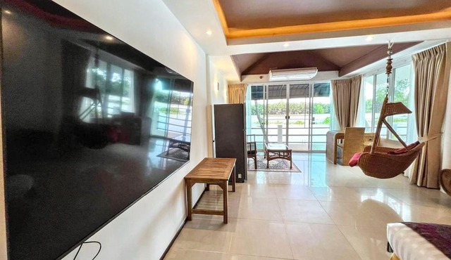 Rainbow Arokaya Welness Resort in Khlong Khuean
