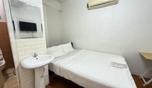 Happyland Guesthouse in Bangkok