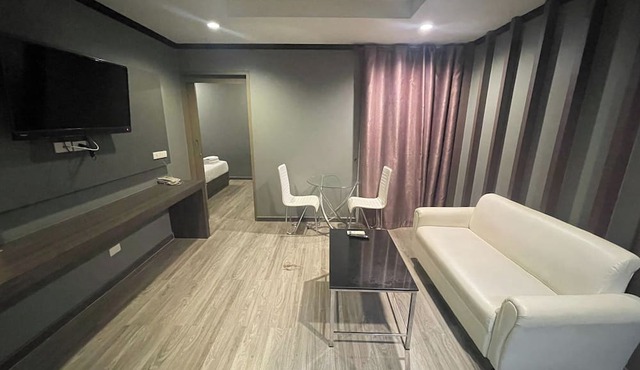 Carpediem Hotel in Rayong