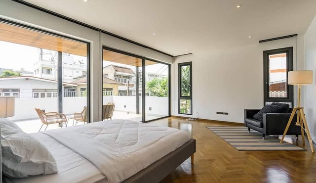 Designer 49 Pool Villa in Bangkok