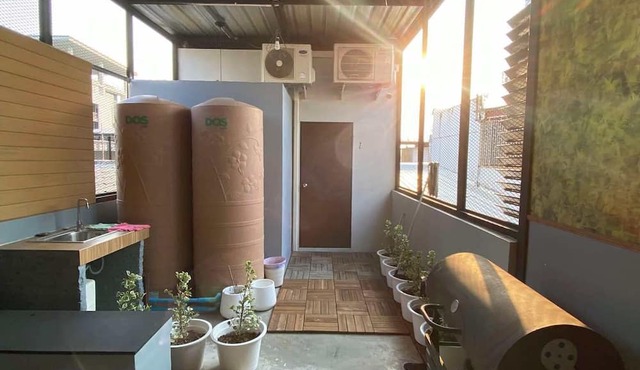 89 Bed & Studio hostel in Bangkok