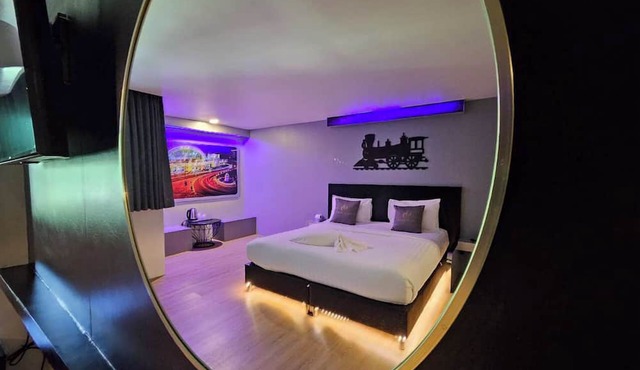 Oscar Palace Hotel & Wellness Center in Sadao