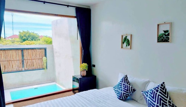 R Resident Resort in Phetchaburi