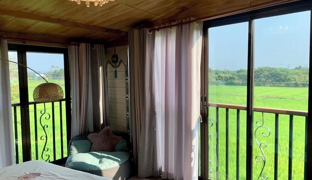 Mana An lake hill resort in Mae Rim