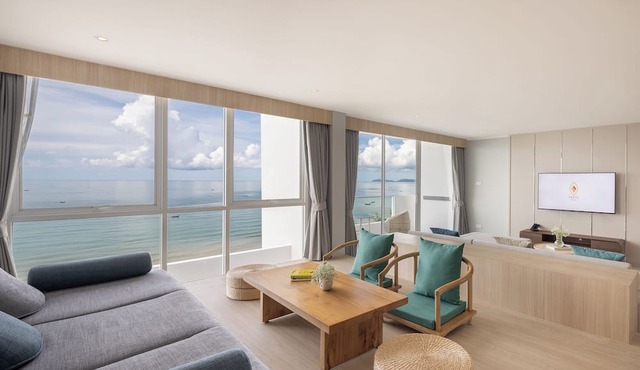 Eastin Resort Rayong in Ban Chang