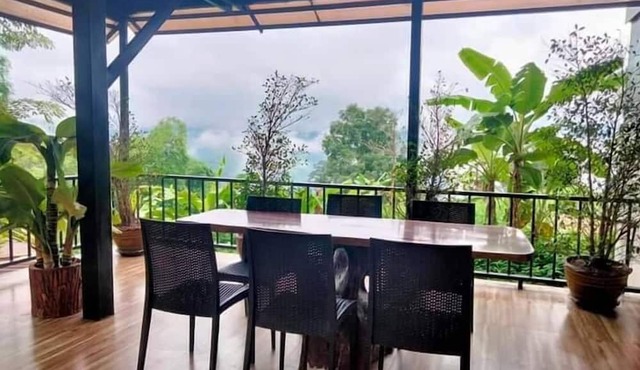 Baan Mok Pieng Din Na-Haeo resort in Na Haeo