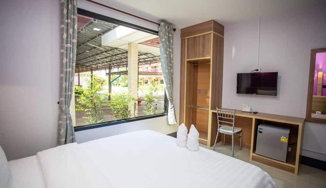 Nakarin Hotel in Amnat Charoen