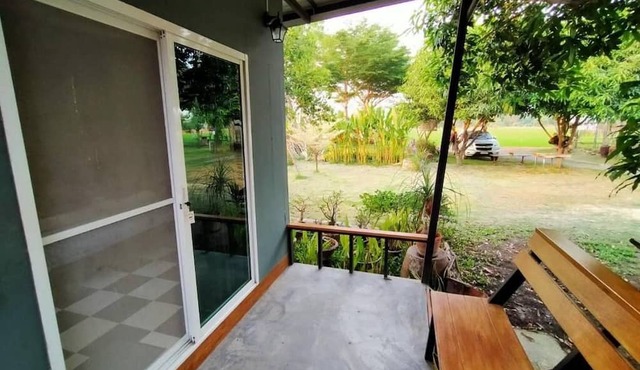 Metha Country View Homestay Singburi in Khai Bang Rachan