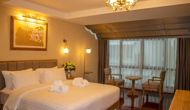 siri grand bangkok hotel in Bangkok
