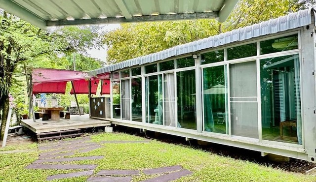 Nunou cafe homestay resort in Prachin Buri
