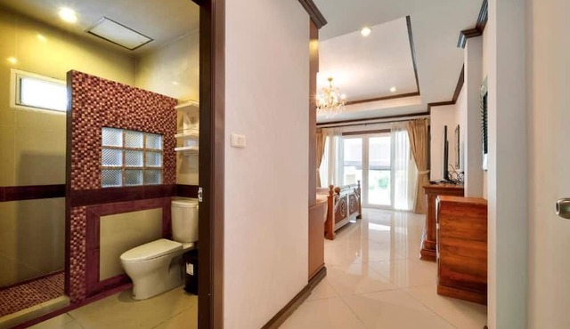 Villa Nautica Pattaya - 4BR Pool Villa With Private Boathouse in Bang Lamung
