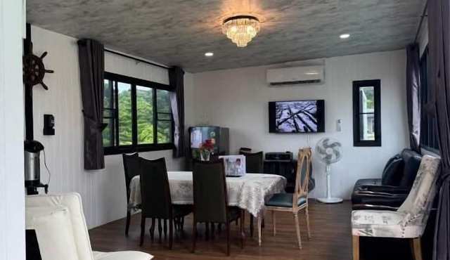 Inthanin Pool Villa in Nam Nao
