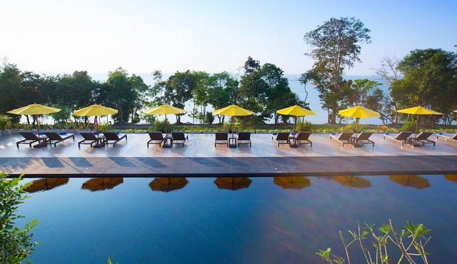 The ShellSea Krabi Luxury Beach Front Resort & Pool Villa in Krabi