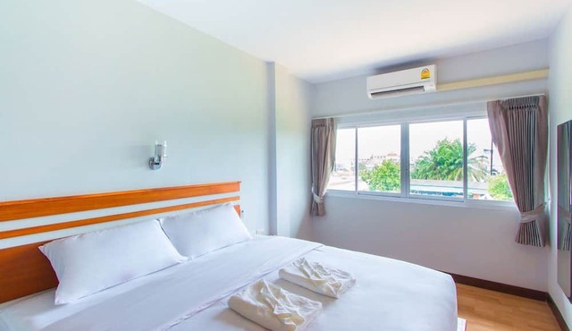 Phet Phangan in Surat Thani