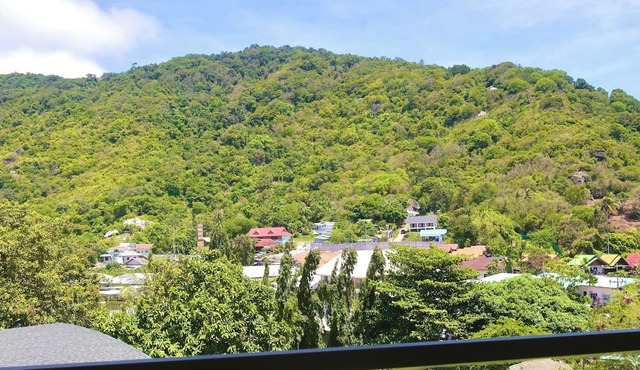 Sunset Beach Hotel - Adults Only in Ko Pha-ngan