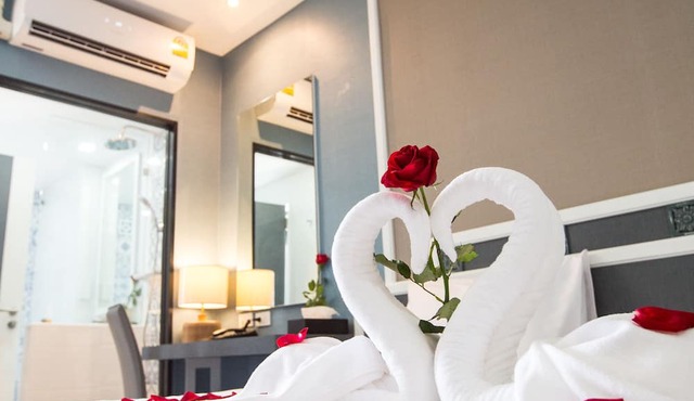 Villa Baron Hotel in Pak Kret