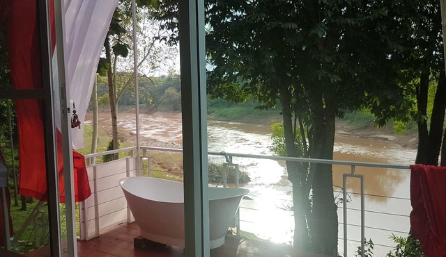 Nan De Panna Riverside Homestay in Phu Phiang