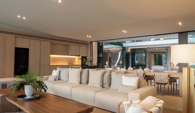 Veyla Natai Residence - Luxury Pool Villa in Takua Thung