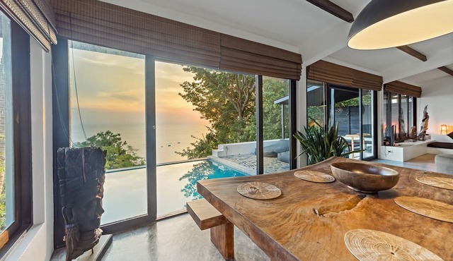 Lunar Villas Koh Tao - Luxury Pool Villa in Koh Tao