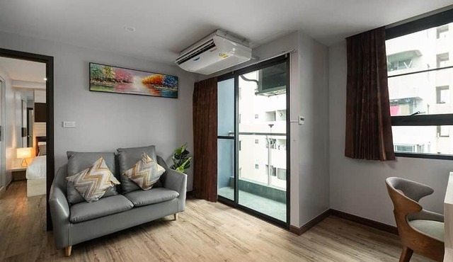 VSK RESIDENCE At Suvarnabhumi Airport in Bang Phli