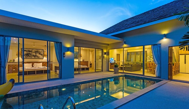 Yipmunta Pool Villa in Choeng Thale