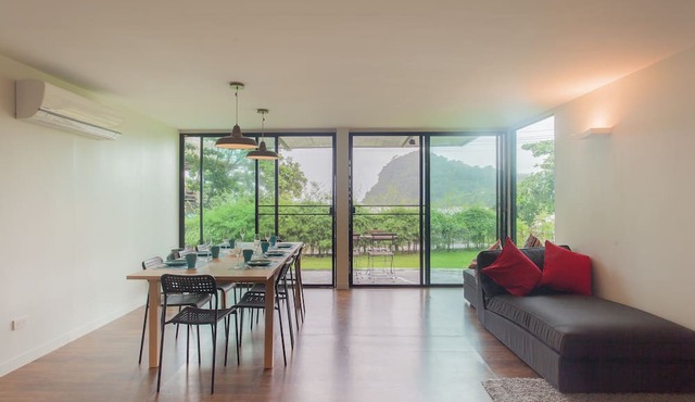 Bamboo Garden House in Laem Sing