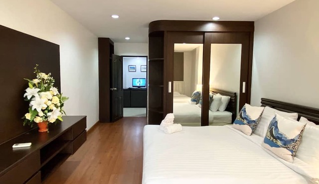 14 Place Sukhumvit Suites - SHA Plus in Bangkok