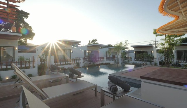 Pukawa Hotel & Residence in Ko Pha-ngan