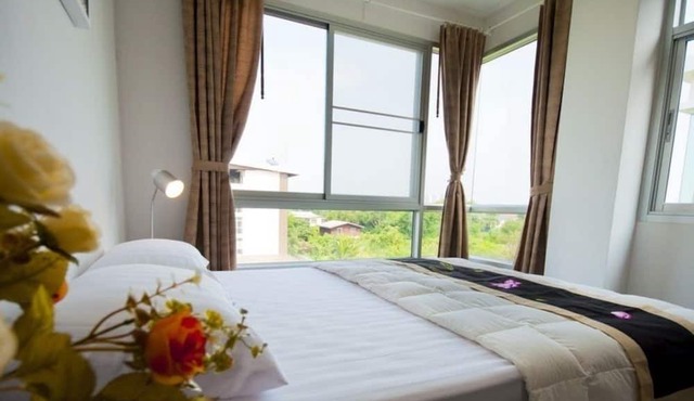 The Meet Green Apartment in Bangkok