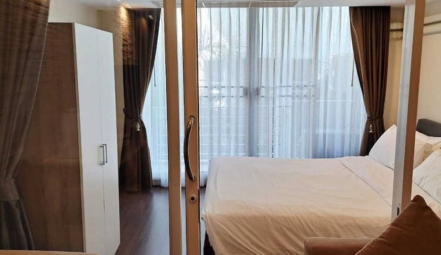 4D - Short-Term Rental Allowed - Downtown Bkk Serviced Apartment in Krung Thep Maha Nakhon