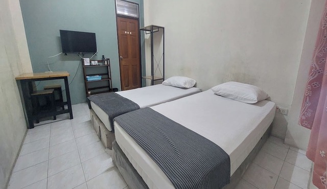 Sukhum Mega Bangna Guest House in Bangkok