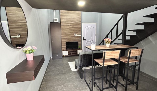 The Loft Living Space in Samut Prakan