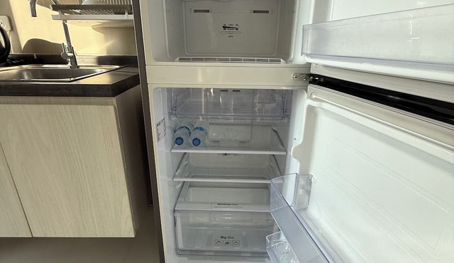 1Bed | Pool | Gym | SkyView | BTS | KingBed in Krung Thep Maha Nakhon