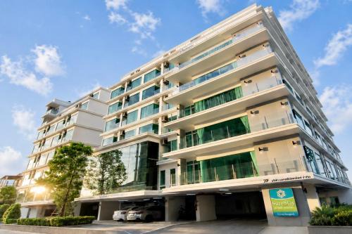 SureStay by Best Western Siriraj Bangkok in Bangkok