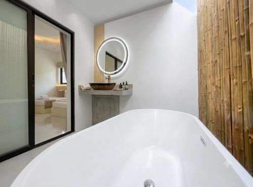 Studio in quite villa with Pool in Phnom Penh