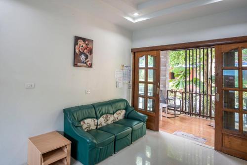 Phangpring Beach Resort in Ban Phang Pling