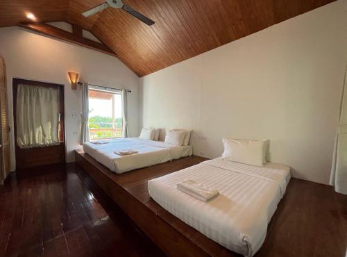 ภูฟ้านาเล รีสอร์ต Phu Fa Na Le Resort in Ban I Laet