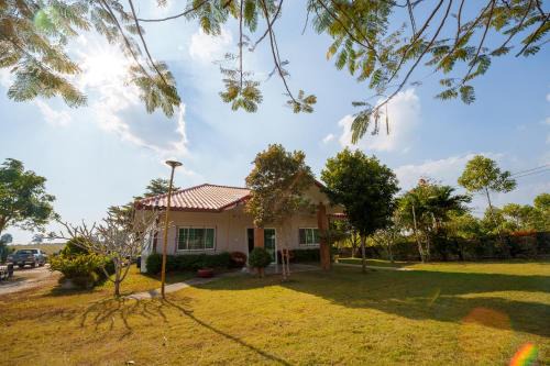 Nature Garden House in Phu Ruea